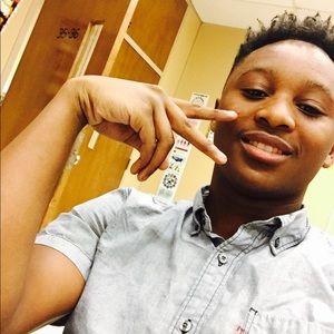 Meet your Posher, Robert